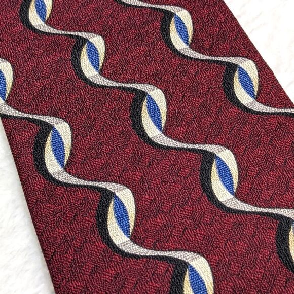 Vintage Men's 100% Silk Tie w/ Wavy Vertical Motif - Silk from Italy - Picture 9 of 12
